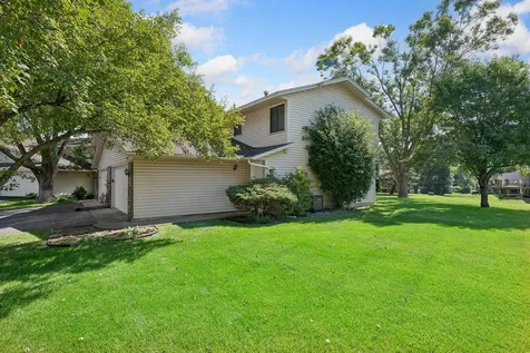 8515 W 97th Street Circle Bloomington MN 55438