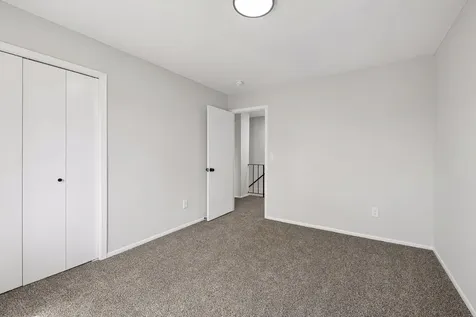 8515 W 97th Street Circle Bloomington MN 55438