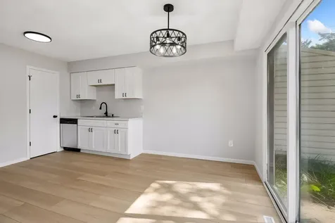8515 W 97th Street Circle Bloomington MN 55438
