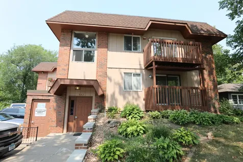 942 Main Street NW Elk River MN 55330