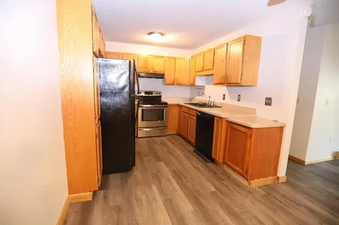 942 Main Street NW Elk River MN 55330
