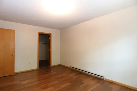 942 Main Street NW Elk River MN 55330