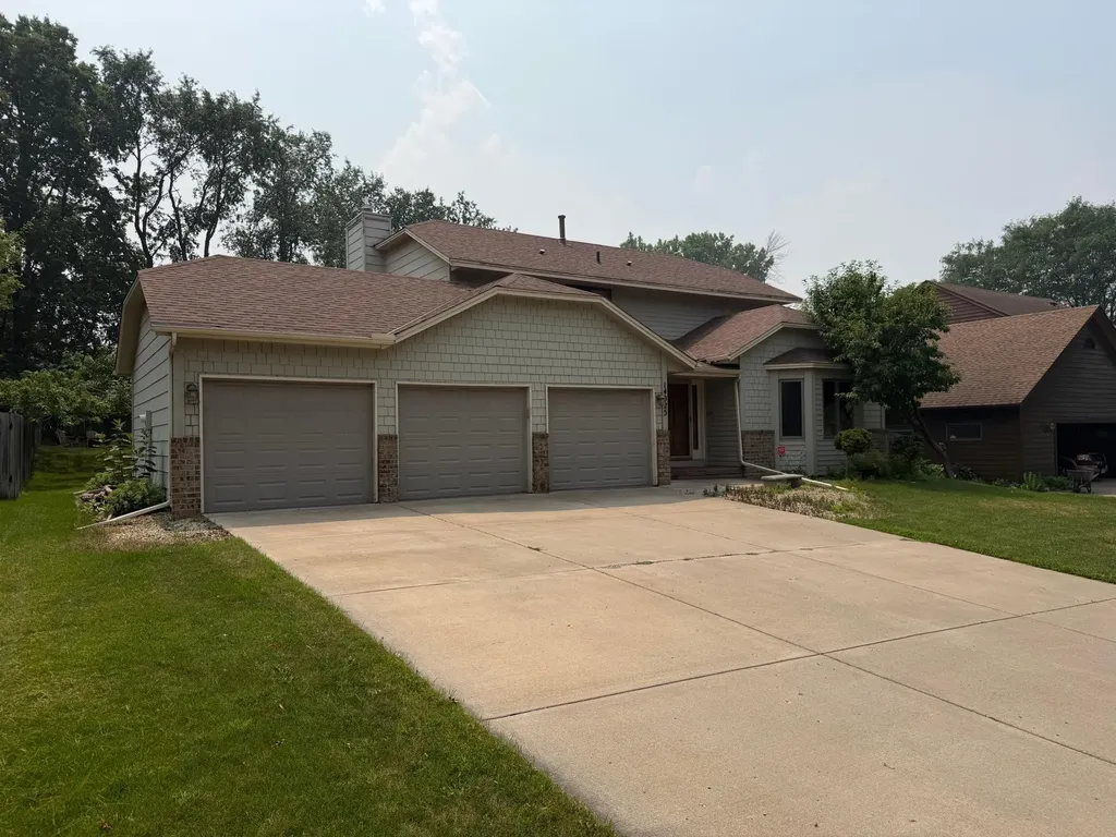 14025 87th Avenue N Maple Grove MN 55369