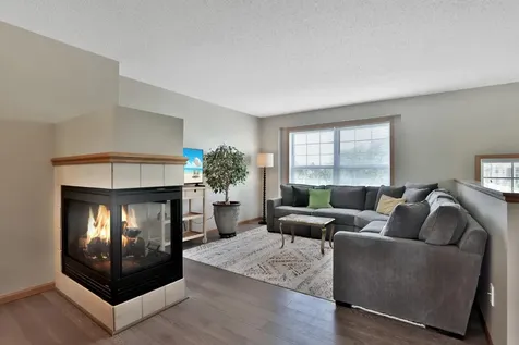 5175 Fairpoint Drive N Hugo MN 55038