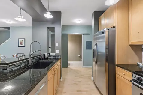 209 8th Street E Saint Paul MN 55101
