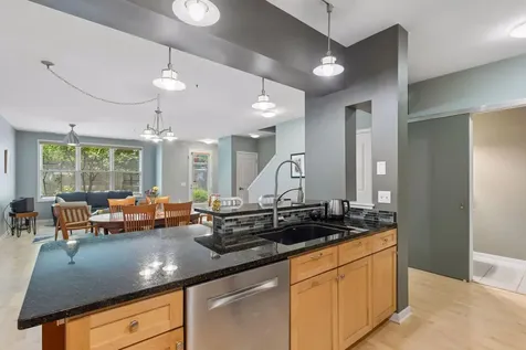 209 8th Street E Saint Paul MN 55101