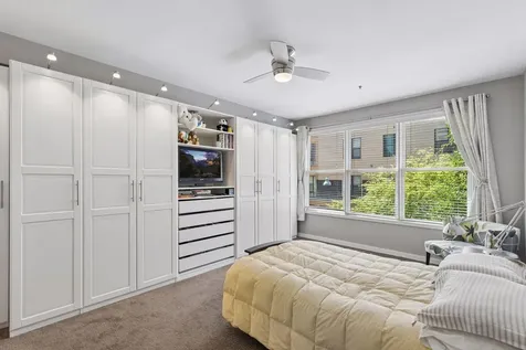 209 8th Street E Saint Paul MN 55101