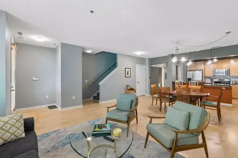 209 8th Street E Saint Paul MN 55101