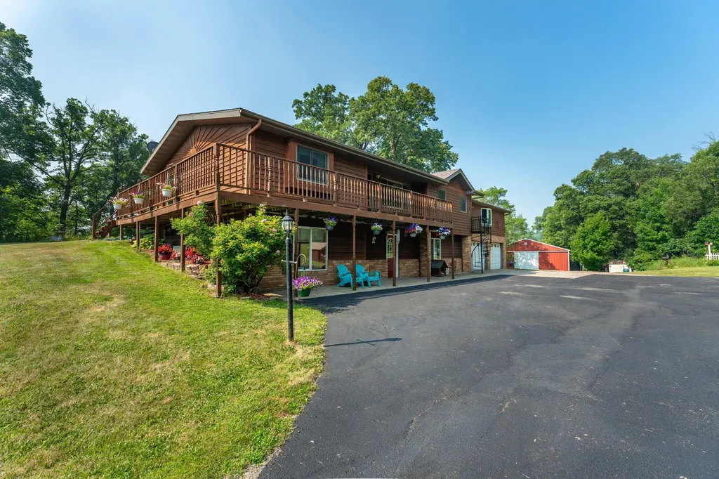 33667 County Highway 27 Erhard MN 56534