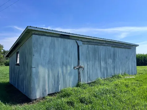 30683 St Highway 7 Clinton MN 56225