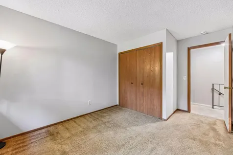 13316 Zenith Lane Eden Prairie MN 55346