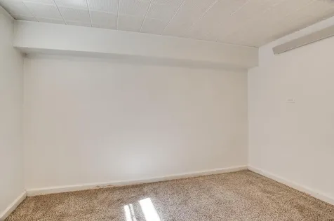 1637 8th Avenue S Fargo ND 58103
