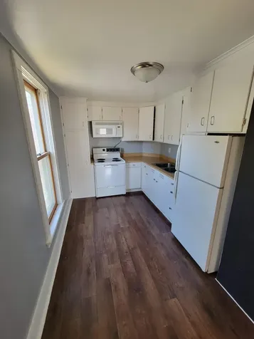 1637 8th Avenue S Fargo ND 58103