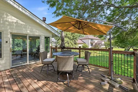 16015 46th Avenue N Plymouth MN 55446