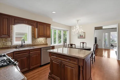 16015 46th Avenue N Plymouth MN 55446