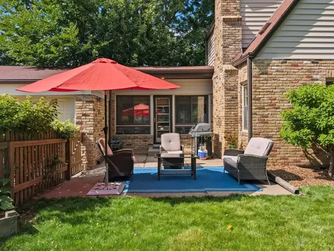 5744 Elliot Avenue Minneapolis MN 55417