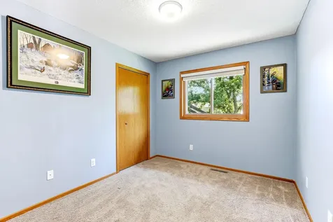 11831 Kerry Street NW Coon Rapids MN 55433