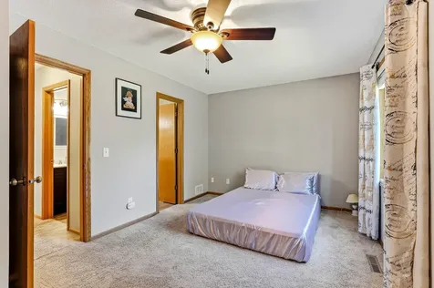 11831 Kerry Street NW Coon Rapids MN 55433