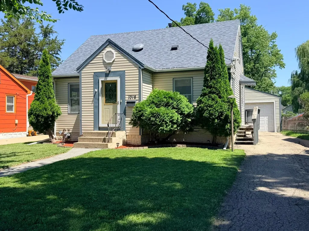 1018 4th Avenue SE Rochester MN 55904