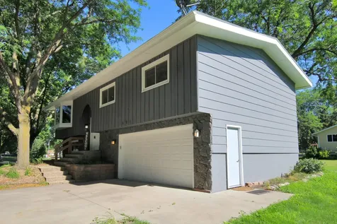 601 25th Avenue SW Willmar MN 56201