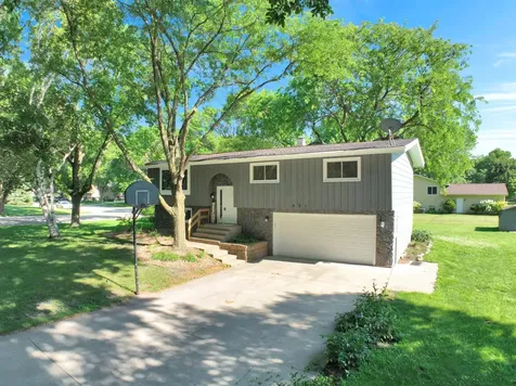 601 25th Avenue SW Willmar MN 56201