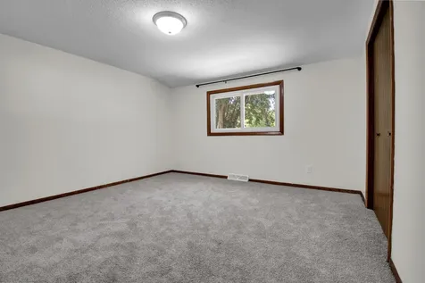 601 25th Avenue SW Willmar MN 56201