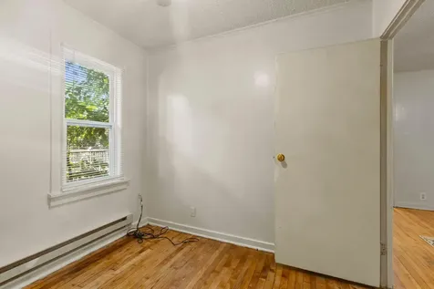 3822 Dupont Avenue N Minneapolis MN 55412