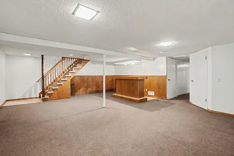 1527 Winchell Street Saint Paul MN 55106