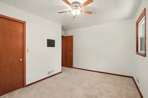 1527 Winchell Street Saint Paul MN 55106