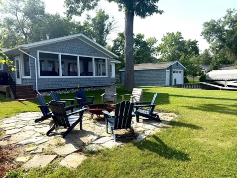 11114 Steamboat Loop NW Walker MN 56484