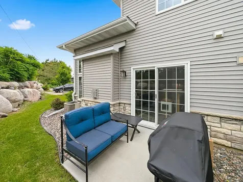 7852 W 145th Street Savage MN 55378