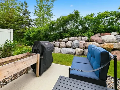 7852 W 145th Street Savage MN 55378