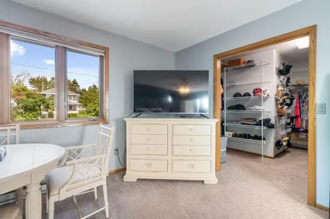 4 Lakeside Court Duluth MN 55804