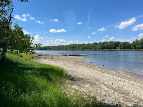 126 Shorewood Drive International Falls MN 56649