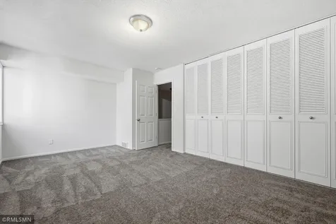 7211 W Franklin Avenue Saint Louis Park MN 55426