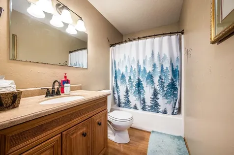 684 Shoreacres Drive Fairmont MN 56031