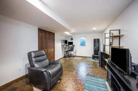 684 Shoreacres Drive Fairmont MN 56031