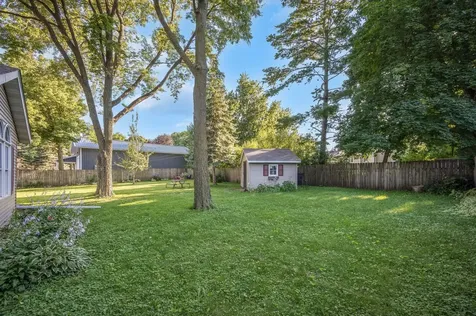 684 Shoreacres Drive Fairmont MN 56031
