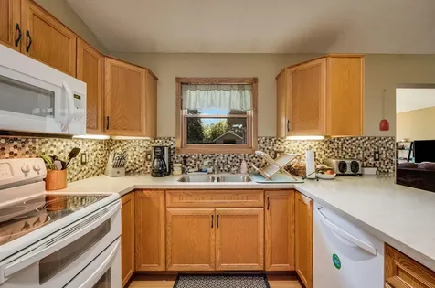 684 Shoreacres Drive Fairmont MN 56031