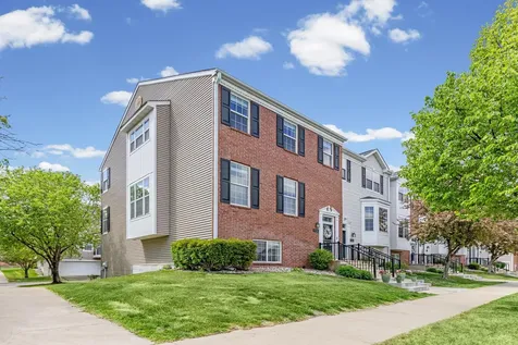 1724 Riverside Drive Shakopee MN 55379