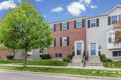 1724 Riverside Drive Shakopee MN 55379