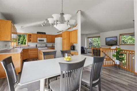 402 12th Avenue NW Isanti MN 55040
