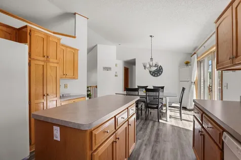 402 12th Avenue NW Isanti MN 55040
