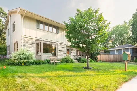 4609 Coffey Lane Minneapolis MN 55406