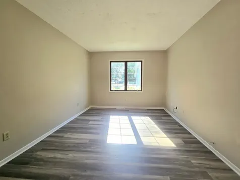 3545 Blue Jay Way Eagan MN 55123