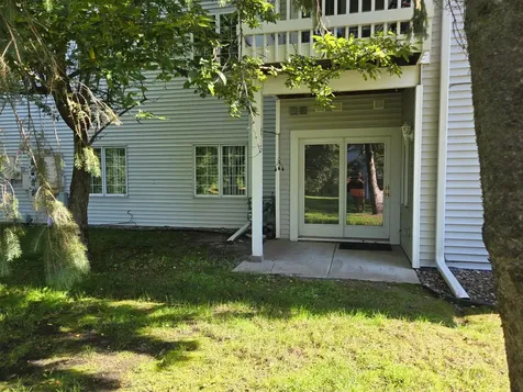 3545 Blue Jay Way Eagan MN 55123