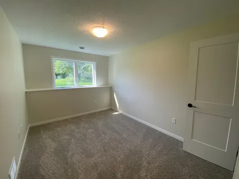 1556 Kings Court SE Rochester MN 55904