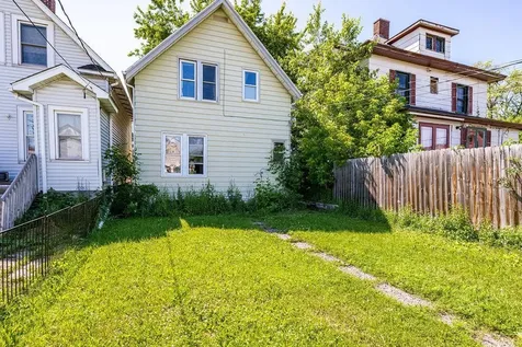 632 N 58th Avenue W Duluth MN 55807