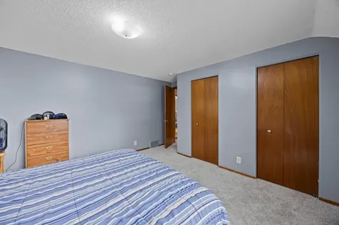 11849 Wren Street NW Coon Rapids MN 55433