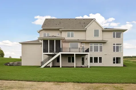 5946 Kochs Crossing Independence MN 55359